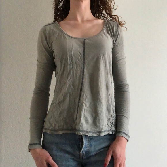 Lacey back long sleeve shirt - Picture 3 of 3